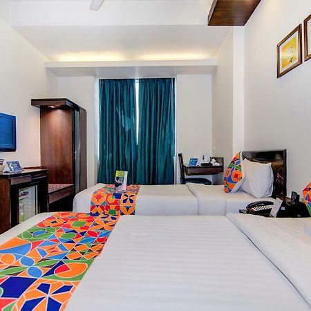 Fabhotel Rockland Yeni Delhi Dış mekan fotoğraf