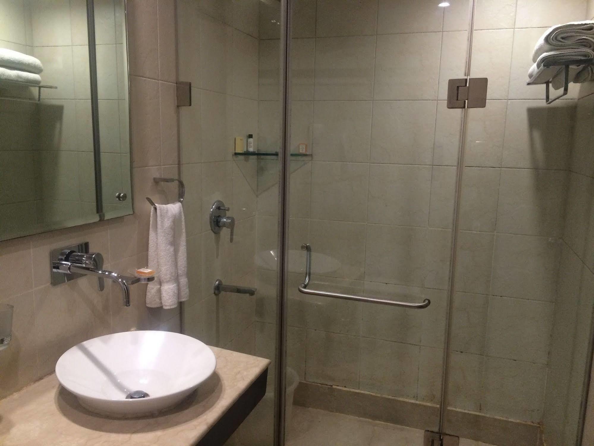 Fabhotel Rockland Yeni Delhi Dış mekan fotoğraf