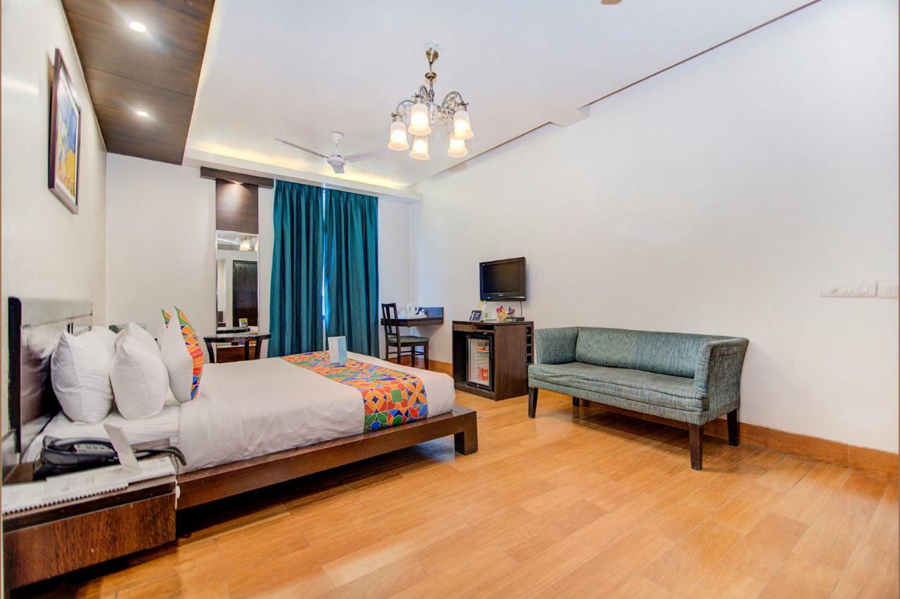 Fabhotel Rockland Yeni Delhi Dış mekan fotoğraf
