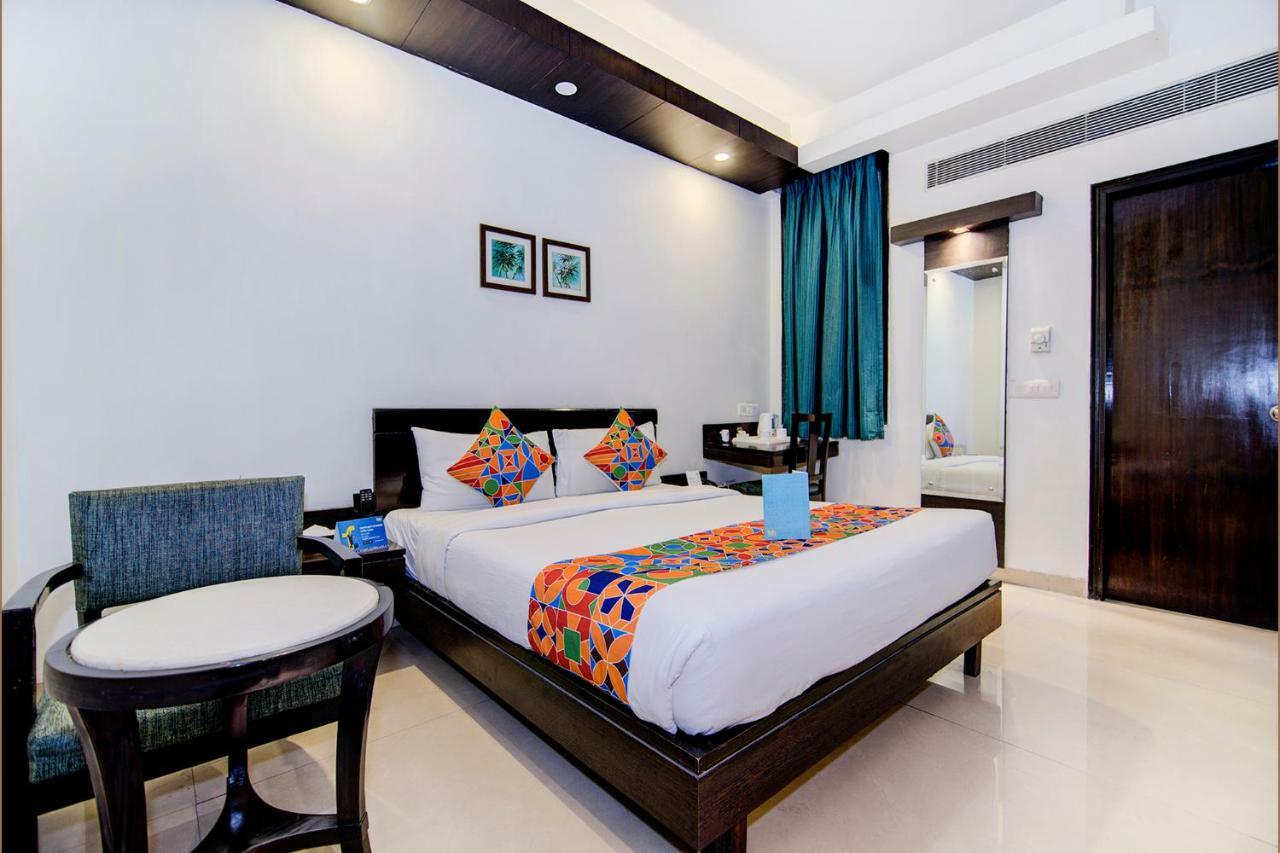 Fabhotel Rockland Yeni Delhi Dış mekan fotoğraf